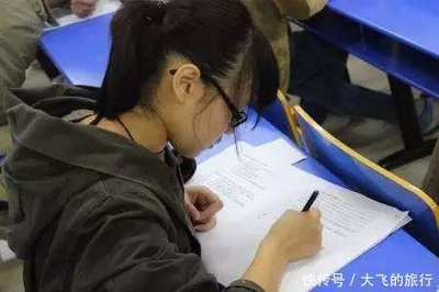 衡水中学一年死几个,衡水中学2022年考上清华北大多少人  第1张